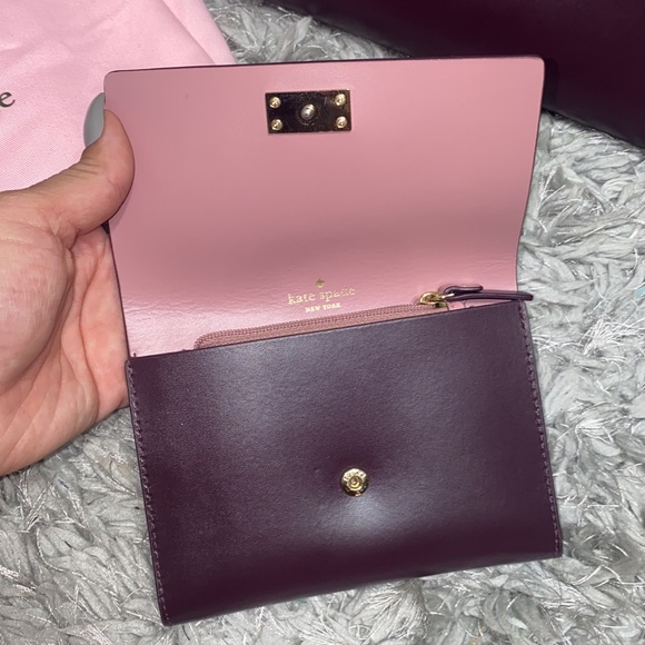 Kate Spade tote, matching wallet, keychain and duffel bag bundle - Picture 7 of 14